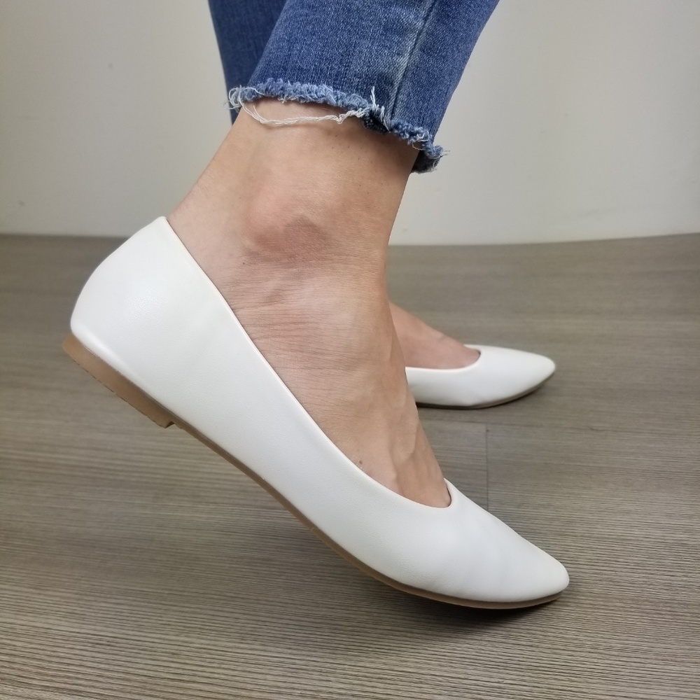 Faux Leather White Pointy Toe Flat Shoes - Picture 7 of 8